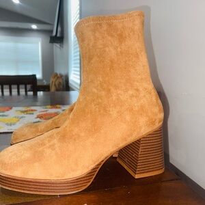 Sugar Tan Heeled Boots